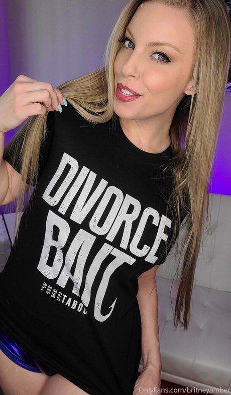 britneyamber 可愛いモデル 画像