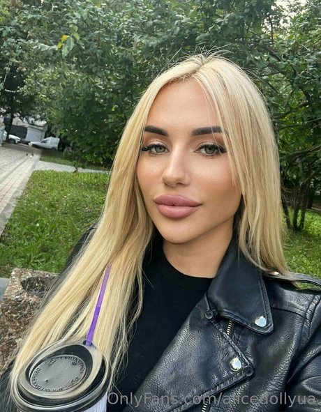 alicedollyua 写真集