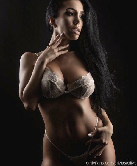 ワークアウト オンリーファンズ 無料セックス ギャラリー