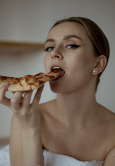 lustful modest ホットモデル 画像