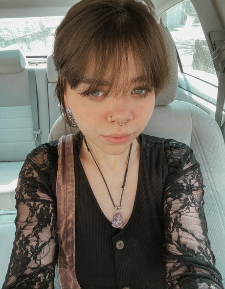 nikkiinatural 素敵なモデル アーカイブ