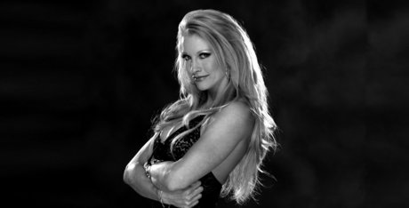 Rena Lesnar プロフィール写真