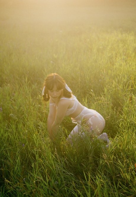 tenderheartlamb エロティックなポルノスター ギャラリー