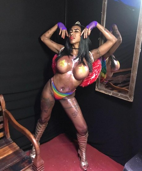 デカ尻ティーンオンリーファンズ 限定 アーカイブ