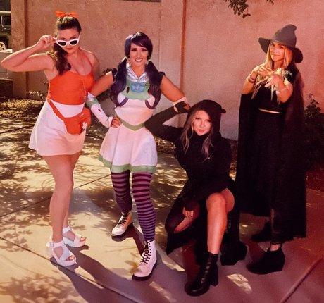 黒人ティーンのプッシーオンリーファンズ 美しいポルノ 写真