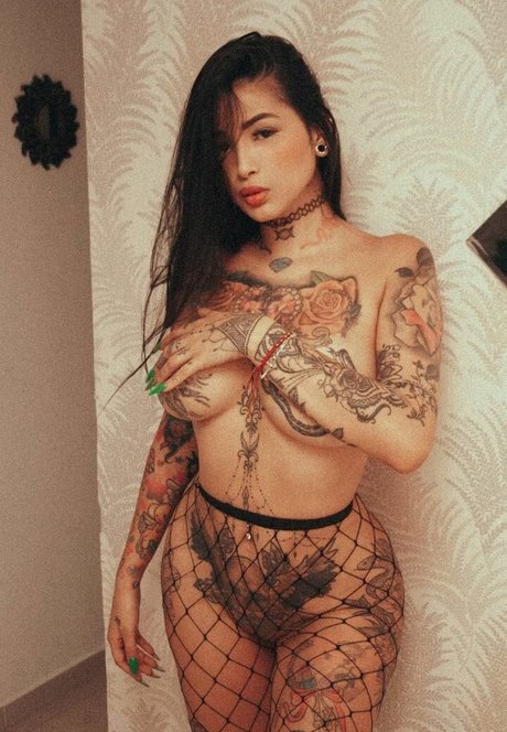 Julietta Gibson 素敵なモデル 画像