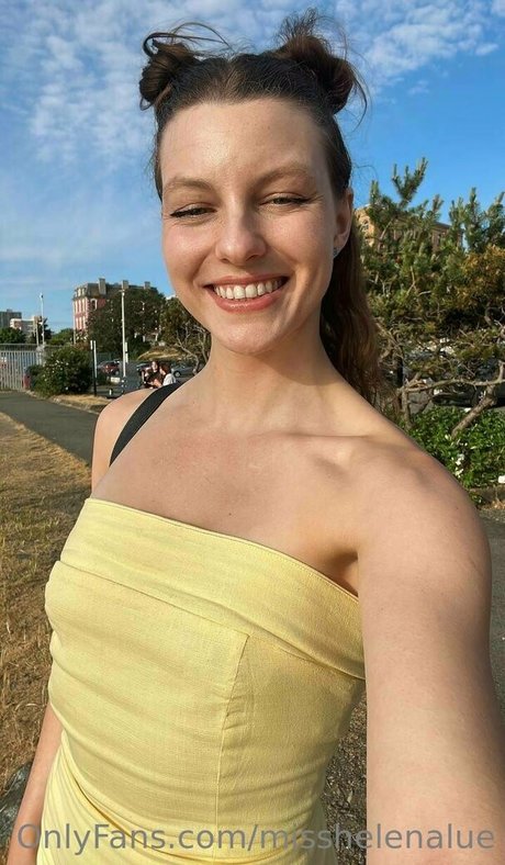 切断者オンリーファンズ 美しいヌード 写真