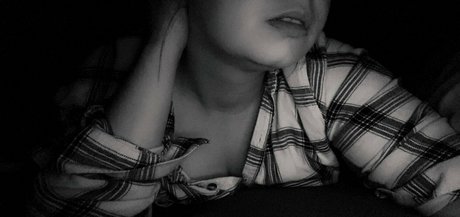 精子オンリーファン セクシー裸 写真