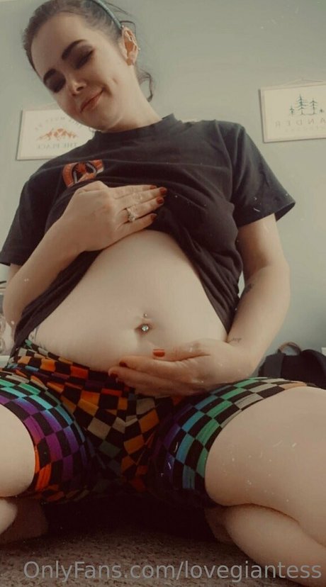 lovegiantess アダルトスター アーカイブ