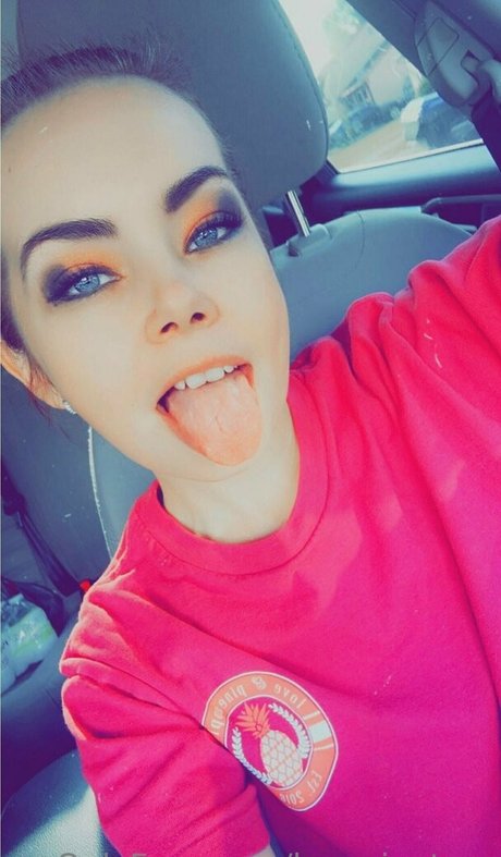 フィットネスコーチオンリーファンズ アートヌード ギャラリー