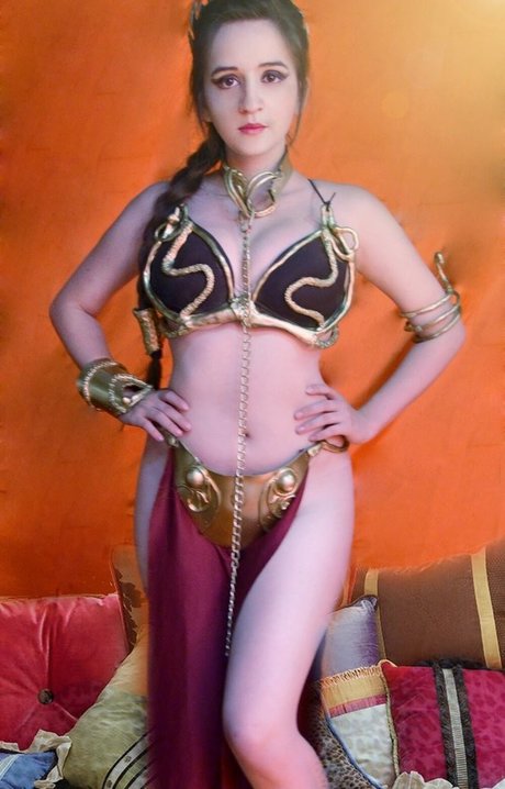 大きなプッシー唇オンリーファンズ ホットヌード 画像