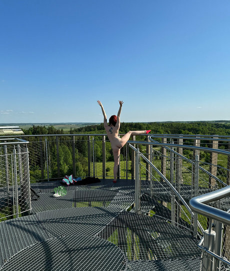 ボディビルダーヌードオンリーファンズ セクシーxxx 写真