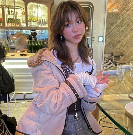 Olivia Sun ホットなポルノスター 写真