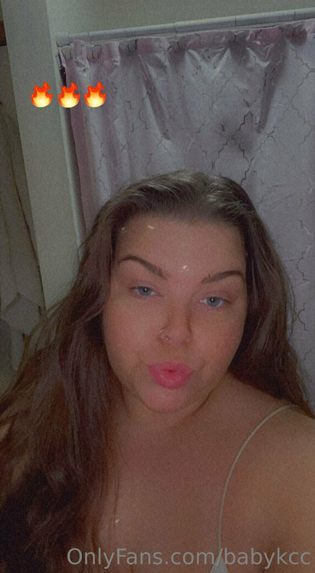 アナルxxx オンリーファンズ ホット 写真