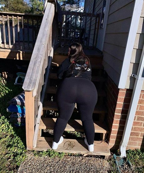 babykcc ホットスター 写真