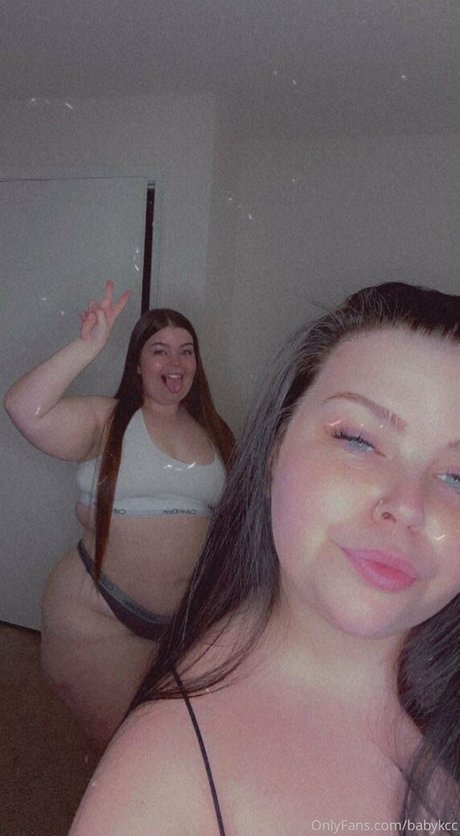 babykcc ヌードスター 写真