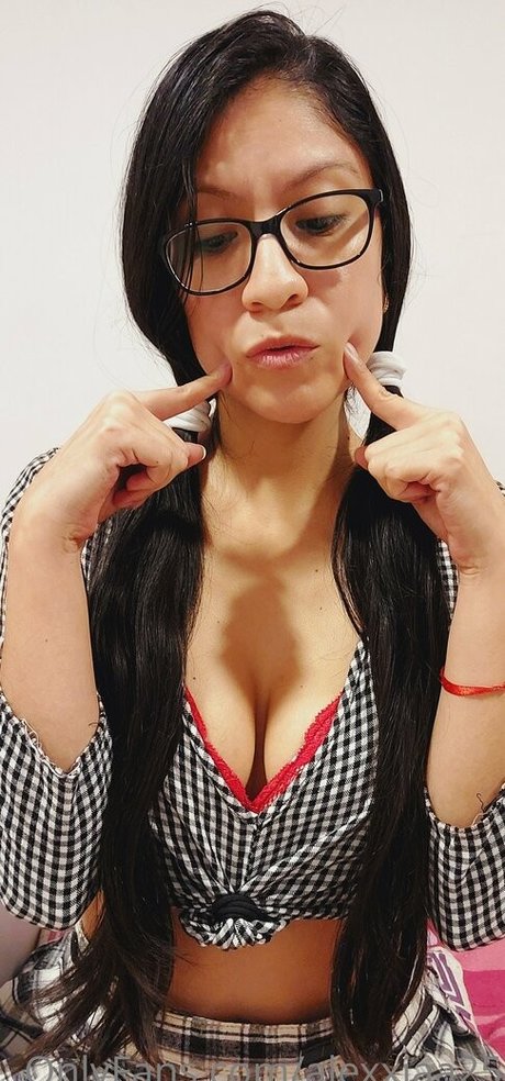 alexxiaa25 ポルノスター HD 写真