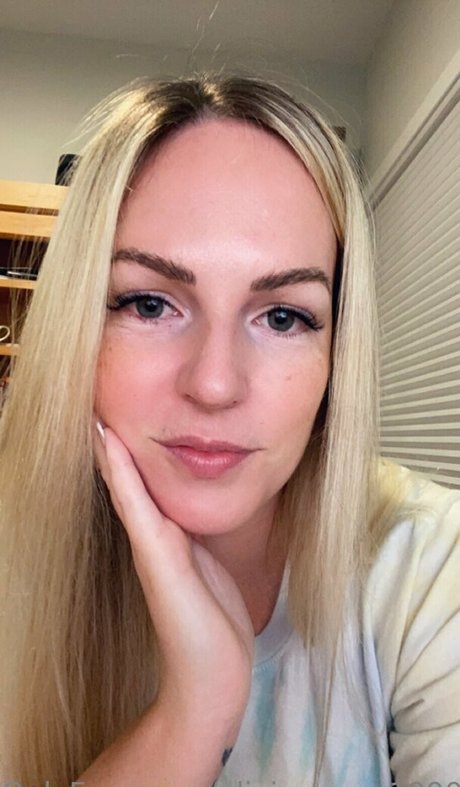 バニーコスプレ オンリーファンズ ホットポルノ 画像