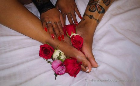 booty beauty soles スターセックス アーカイブ