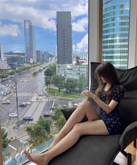 Elina Karimova 高品質モデル 写真