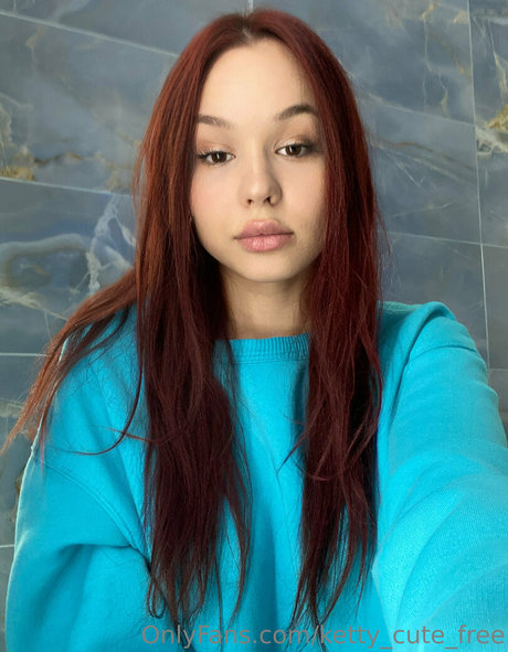 ヌード熟女オンリーファンズ HD 写真