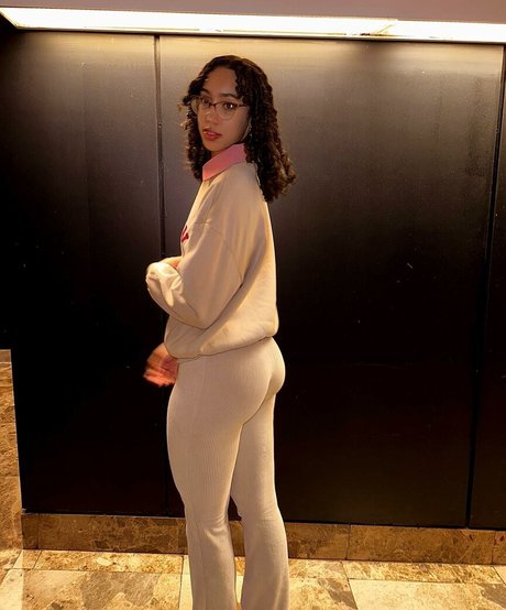 ewmxt xxx女優 画像