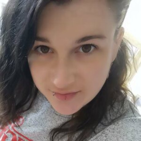 pregnantgothmama ヌードのポルノスター 写真