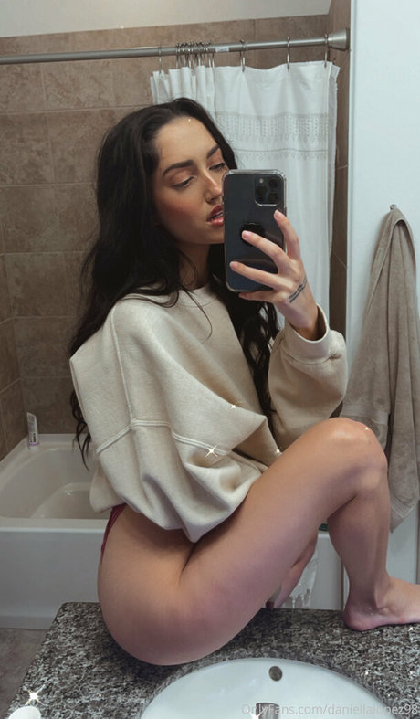 itsdaniella777 可愛い女優 写真