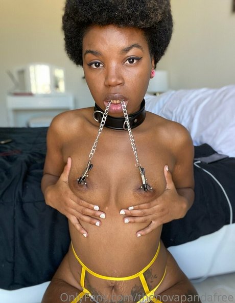 フェラチオ ティーン オンリーファンズ アートヌード 写真