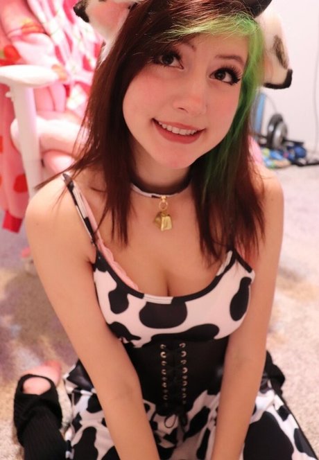 Bunimilk ヌードモデル 写真