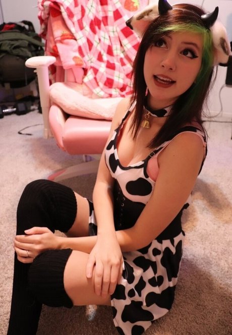 黒髪の熟女オンリーファンズ 素敵 ギャラリー