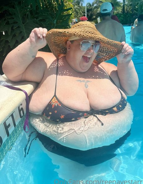 reenayestarr 写真集