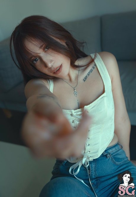 Kamikasered ポルノモデル 写真