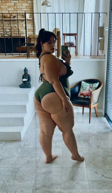 レズビアン誘惑オンリーファンズ セックス 写真