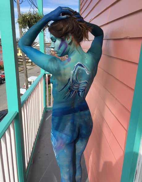 乳首オーガズム オンリーファンズ 裸 写真