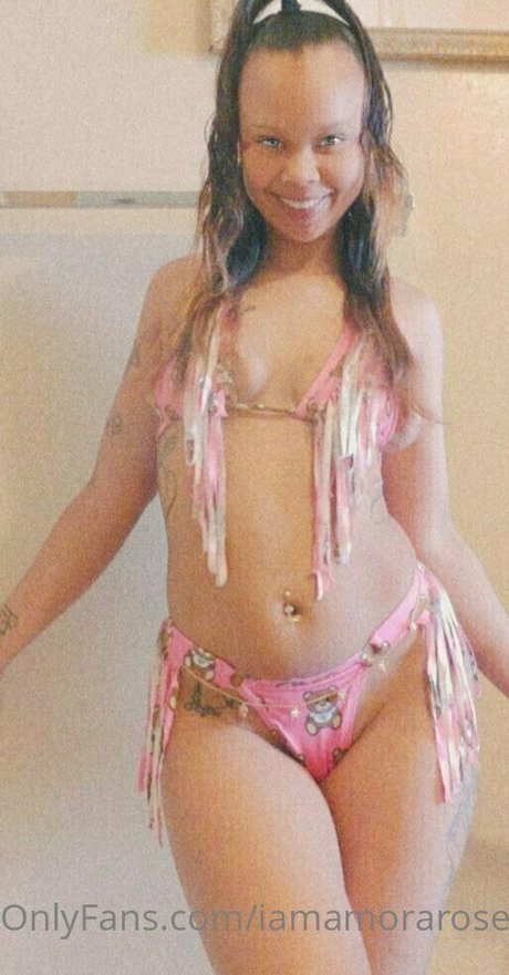 iamamorarose アートモデル 画像