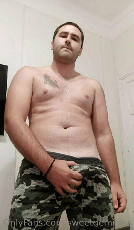 アナルを食べるオンリーファンズ ポルノ 画像