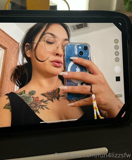 fun4lizzsfw セックスモデル 画像