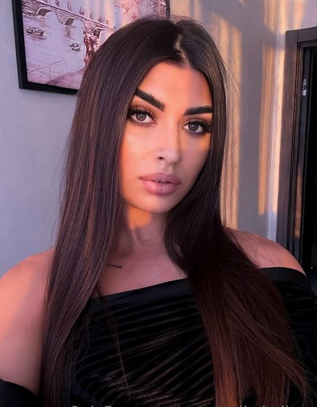 ナースオンリーファンズ 美しい裸 ギャラリー