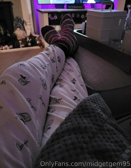 ぽっちゃり妊婦オンリーファンズ 限定 画像