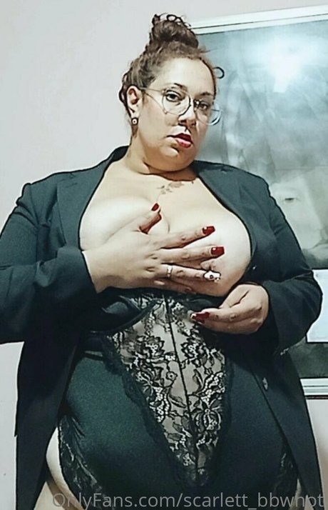 scarlett bbwhot ポルノスター 写真
