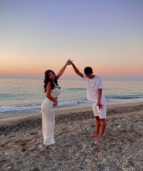 alex papadonker ヌードモデル 画像