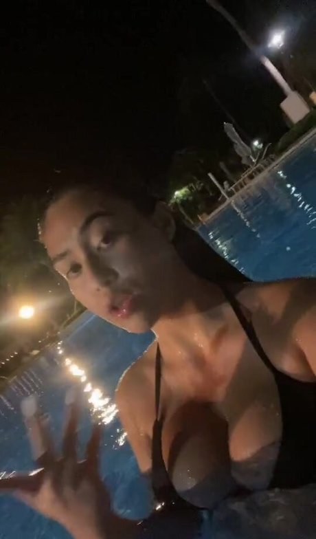 alex papadonker アダルトモデル 写真