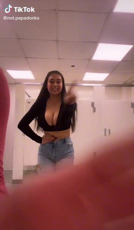 alex papadonker アートモデル ギャラリー