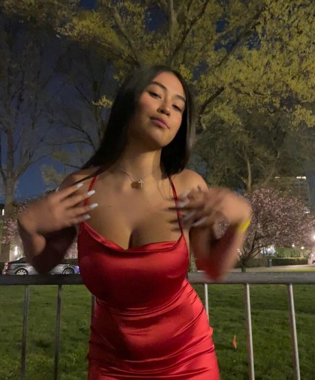 アラブの女の子オンリーファンズ パーフェクト 写真