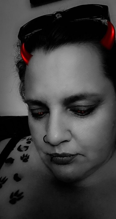 陸軍の熟女オンリーファンズ セックス 写真