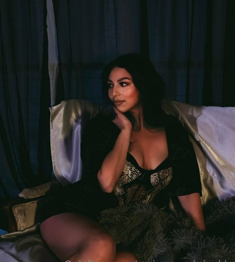 cerissa sustainable アダルトスター 写真