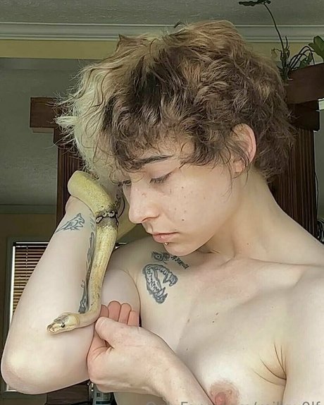 美しいベイビーオンリーファンズ 美しい 画像