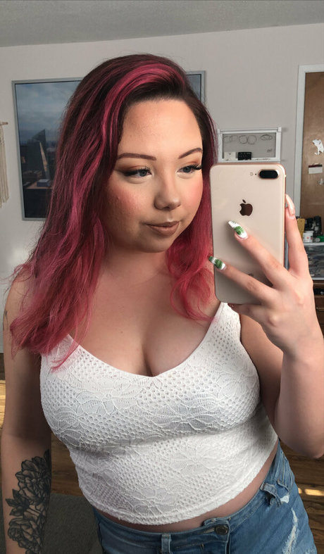 haileyyrae アートモデル 写真