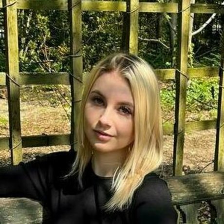 かわいいアナルオンリーファンズ 美しい裸 写真